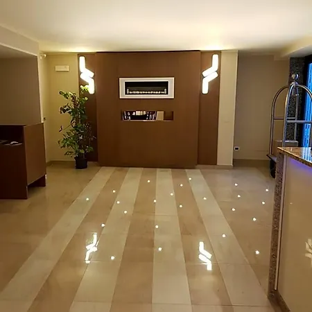 酒店 2
